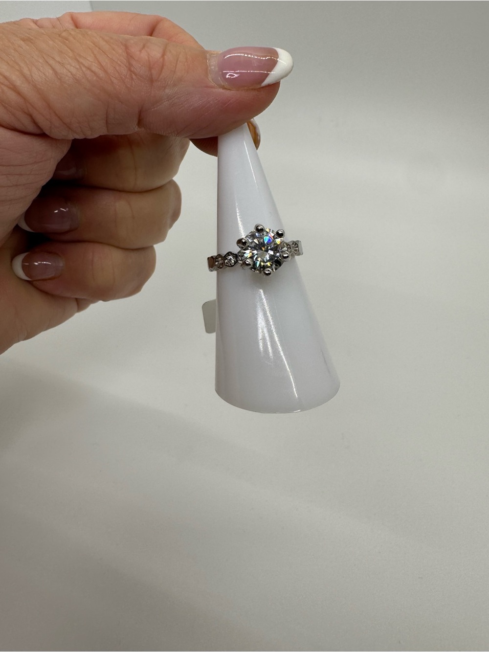 2 CT Moissanite Ring Size 6 Silver Band
